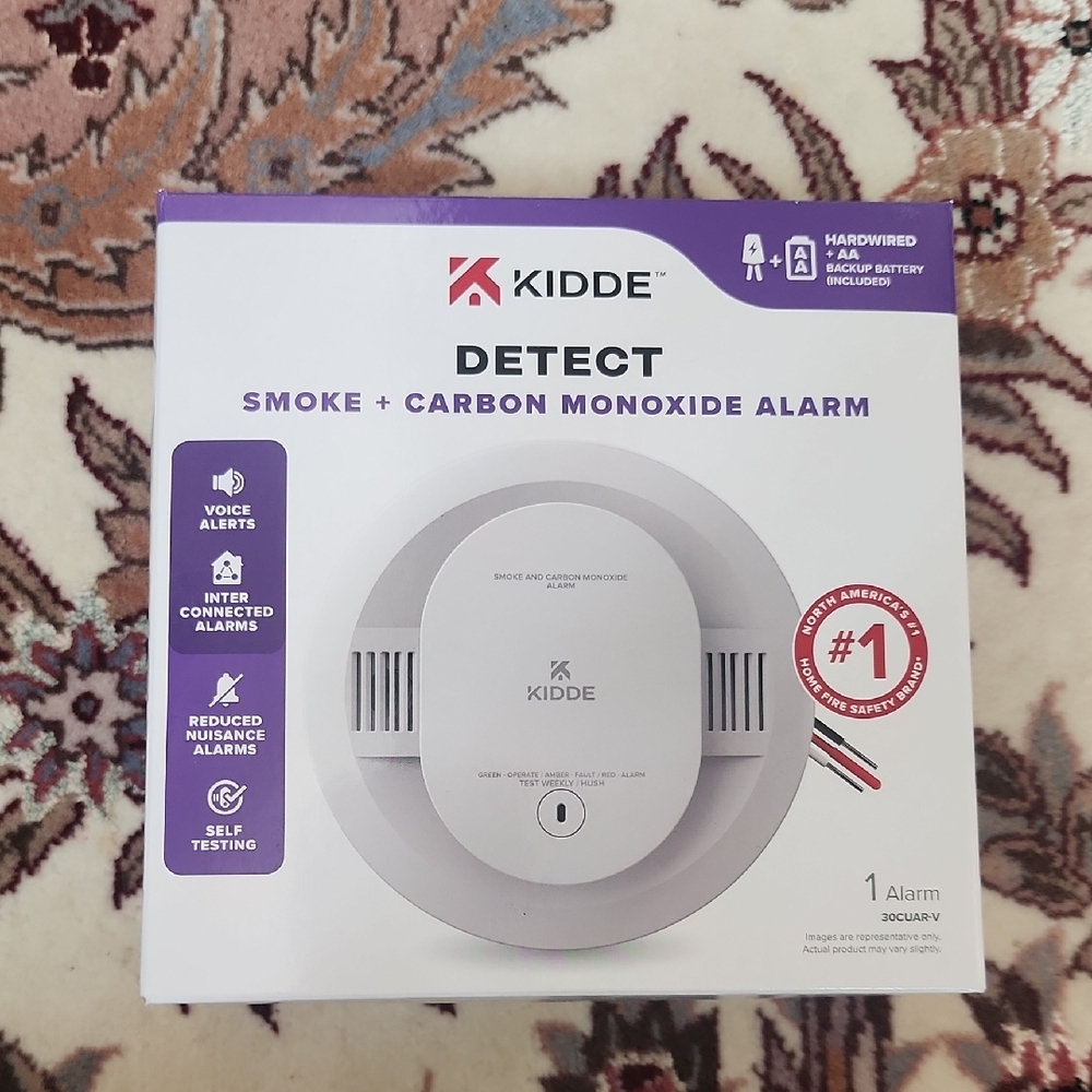 ***NWT*** Kidde Smoke and Carbon Monoxide Alarm - White